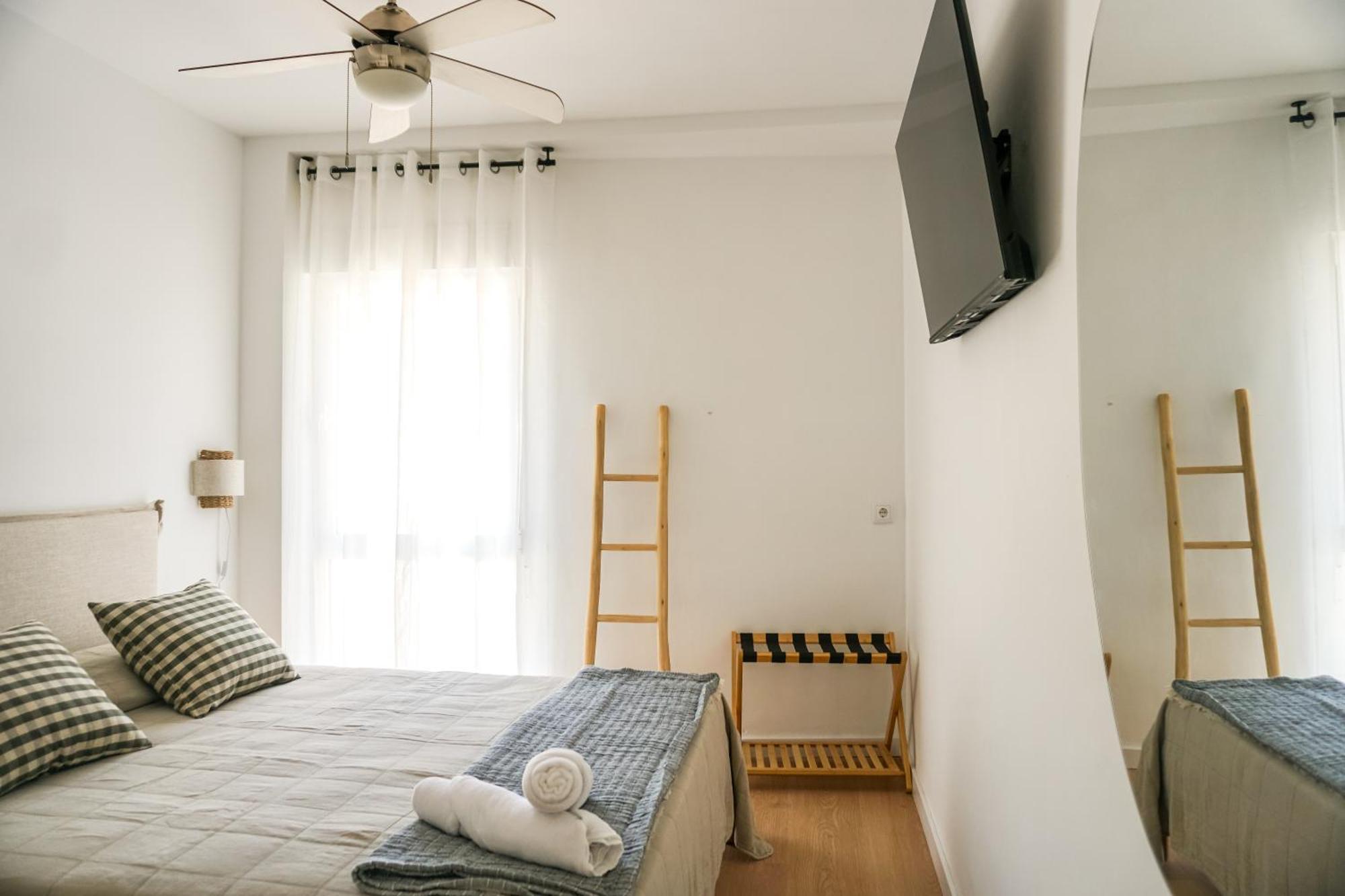 Apartamento El Olivo อาลิกันเต ภายนอก รูปภาพ